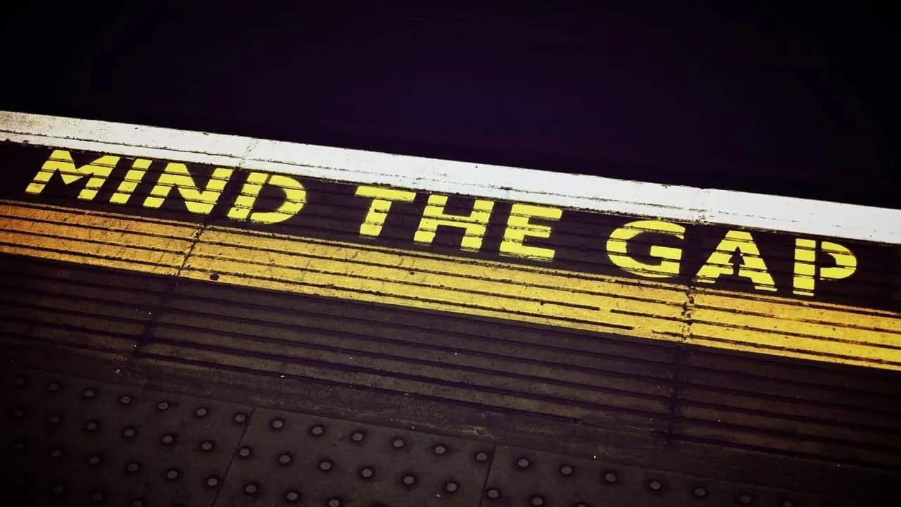 Gold und Betongold: Wenn zwischen Substanz und Börsenkurs Welten liegen - Lahontan Gold, Vonovia und LEG Immobilien unter der Lupe!