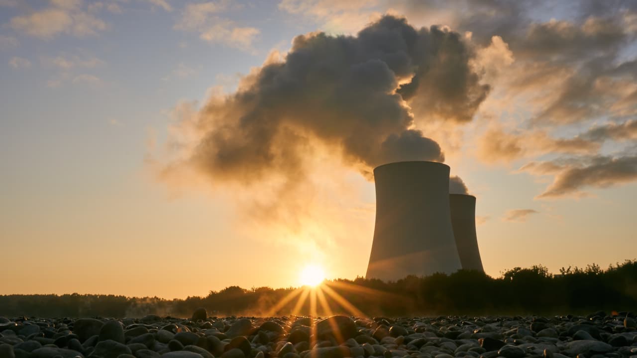 IsoEnergy, Standard Uranium, Energy Fuels – 3 Uran-Aktien mit Kursturbo